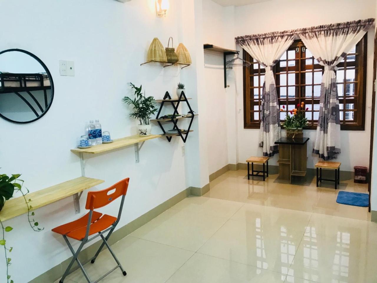 Lotus Homestay Туихоа Экстерьер фото